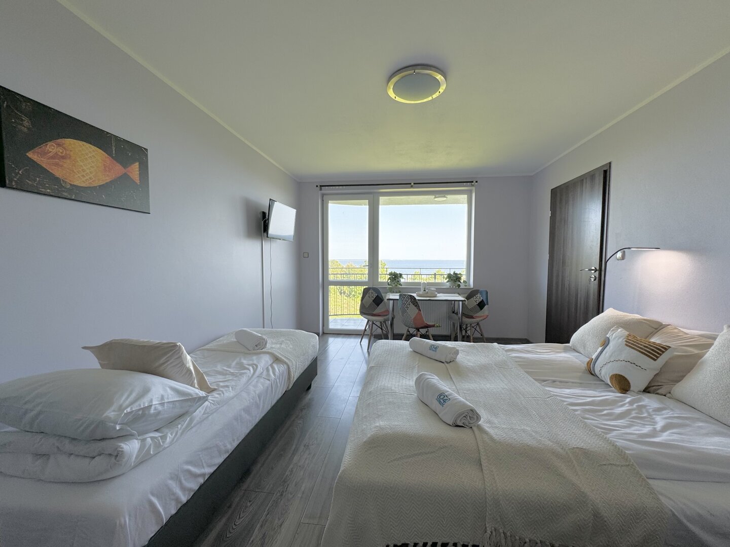 Q4 Apartments